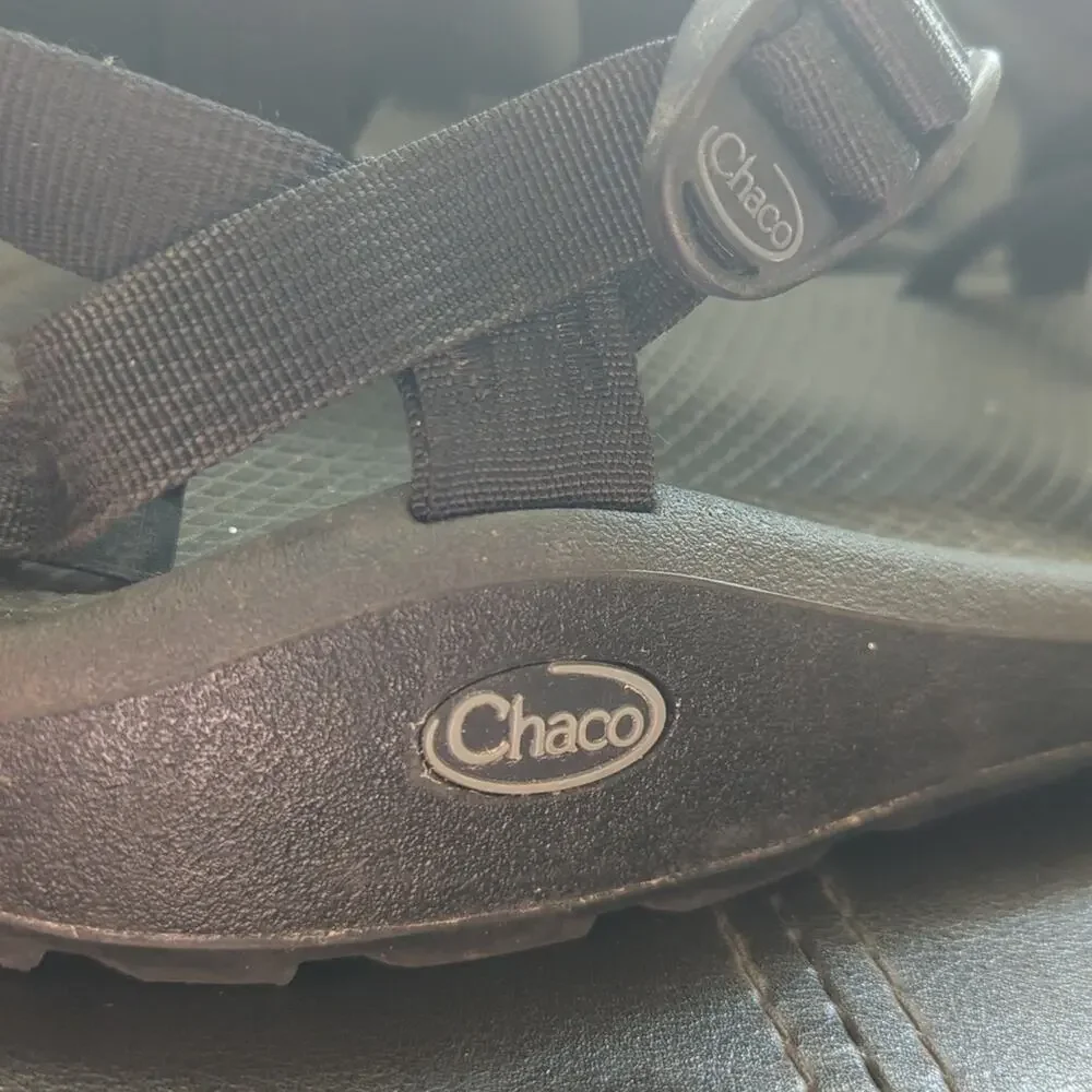 Chaco Z/Cloud Strappy Outdoor Hiking Comfort Camping Summer Sandals